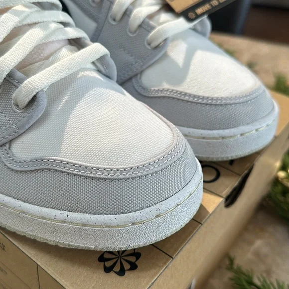 Air Jordan 1 KO High 'Grey Fog' - Picture 12 of 17